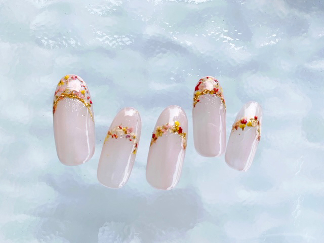 nail