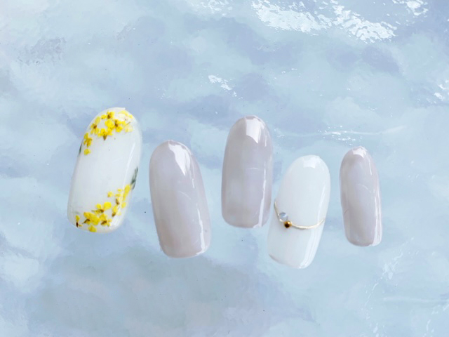 nail