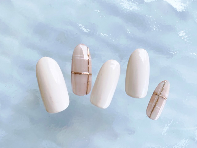 nail